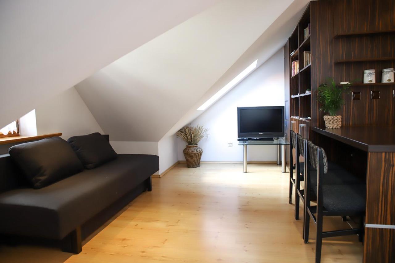Lovely Apartment In City Center Of Jelenia Gora. Ngoại thất bức ảnh